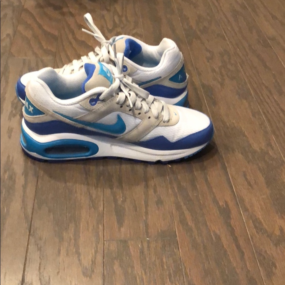 7.5 Nike air Max